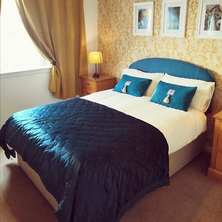 Bed and Breakfast Twenty Seven à Stornoway  Extérieur photo
